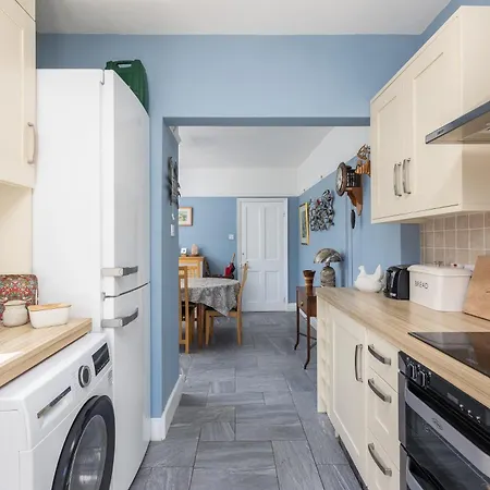 Danehurst - * Pickering